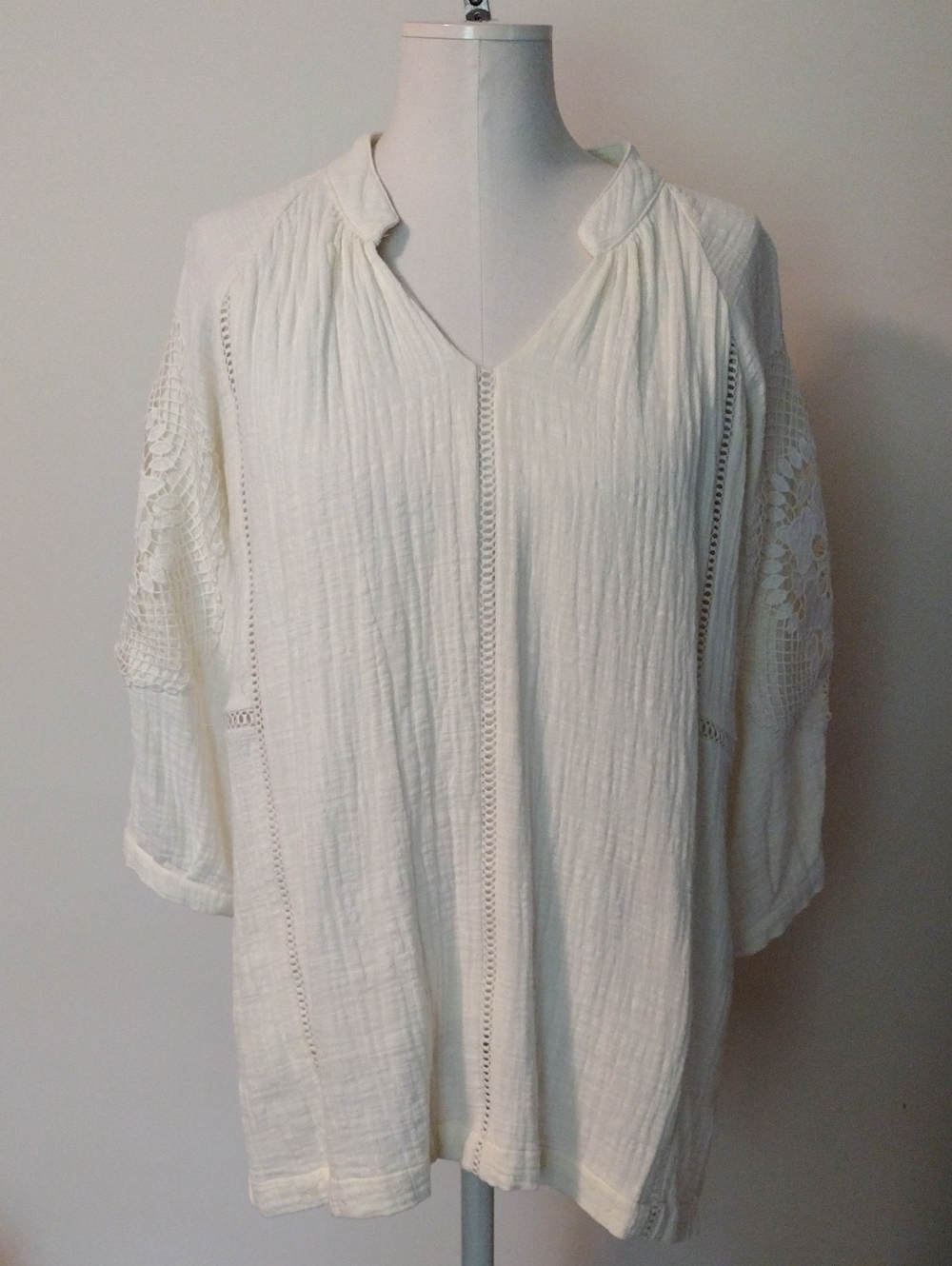 Soft Surroundings Magnolia Gauze Crochet Lace Tunic Top Size M